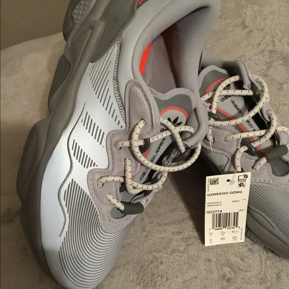 Adidas Ozweego Shoes NWOB - Picture 7 of 7